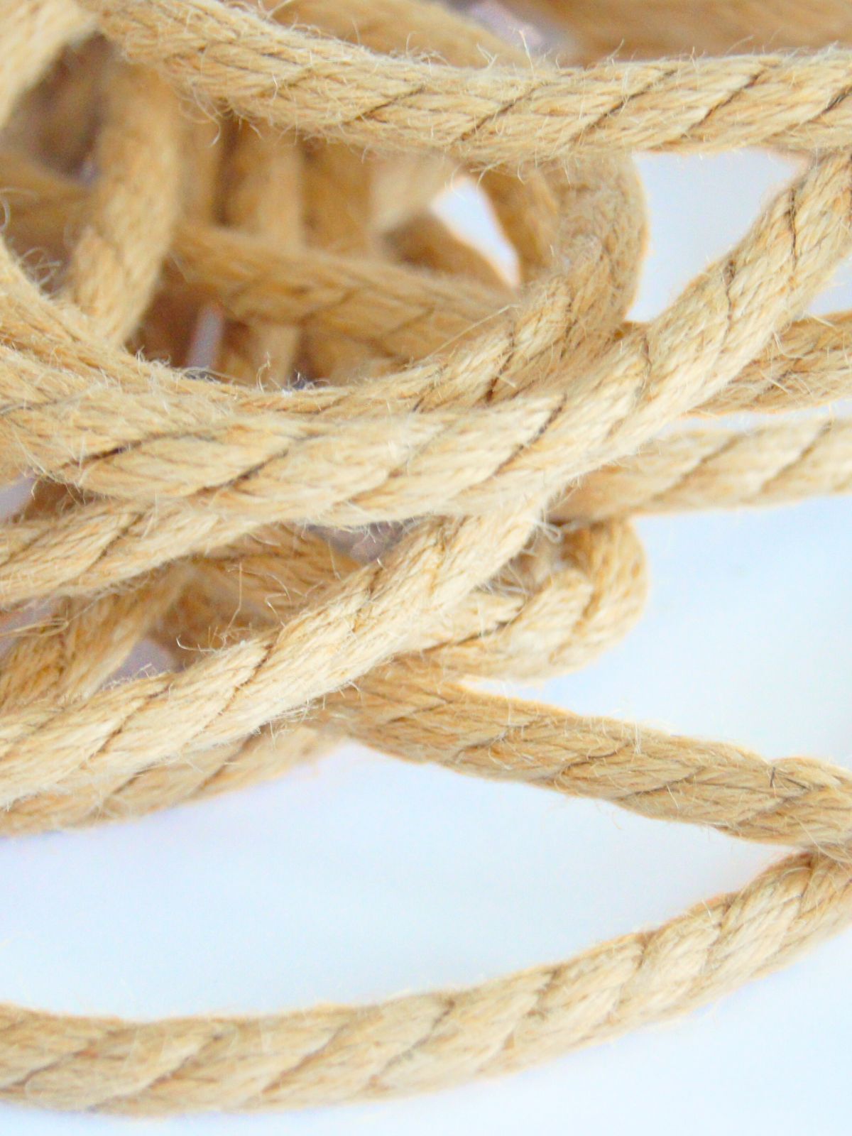 Mitsuki MAXI-ROLL, ~6kg, multi-ply loose-lay jute rope for Shibari and Kinbaku applications, untreated, JBO-free